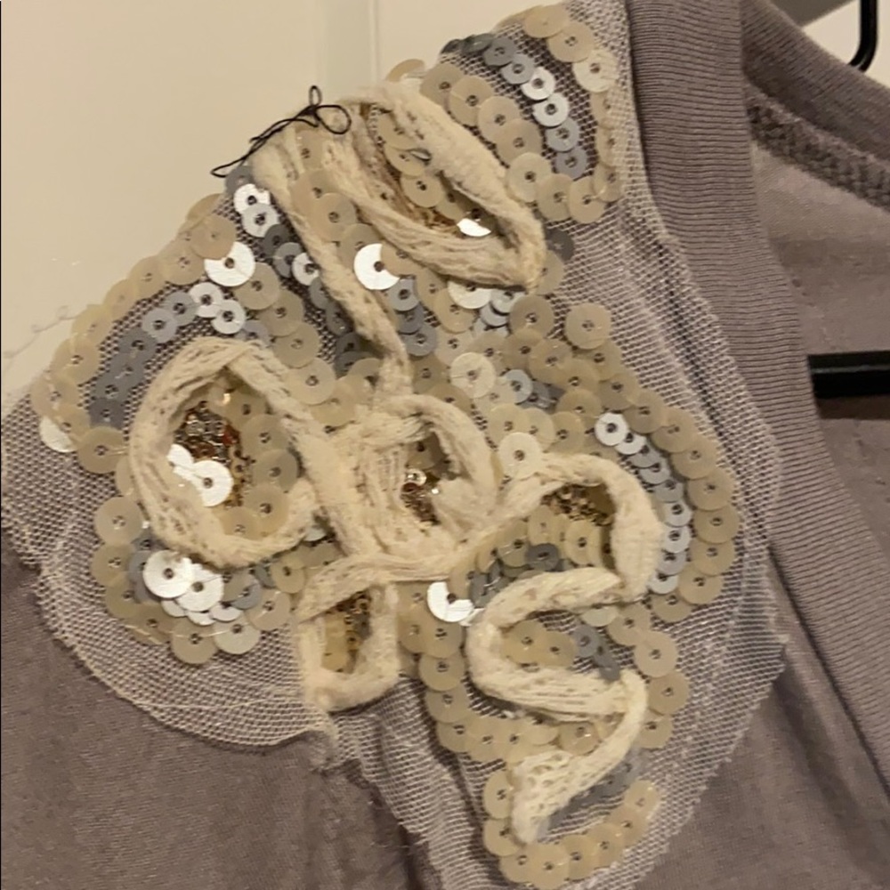 U-Neck Top - image 2